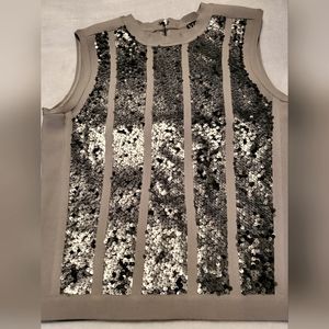 Super Cute Shirt perfect for the holidays